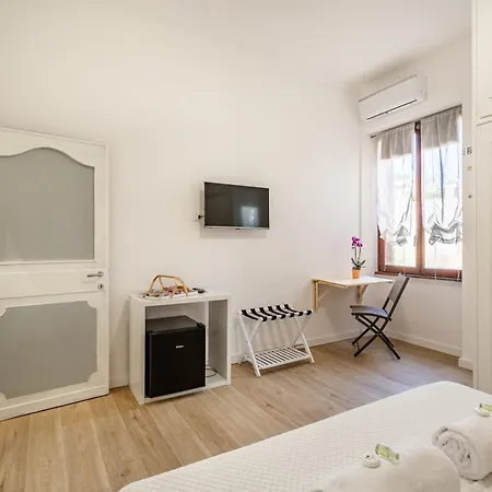 فندق مبيت وإفطار La Casa Di Elba