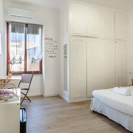 فندق مبيت وإفطار La Casa Di Elba